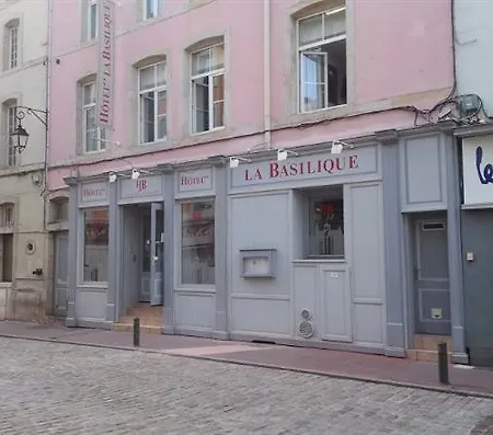 La Basilique Hotel